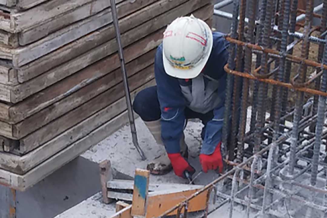 岡山県 有限会社河本建設 建設作業スタッフ 日払い 寮有 のアルバイト パートの求人情報