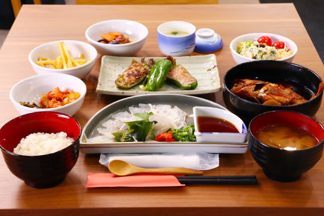時給1035円~