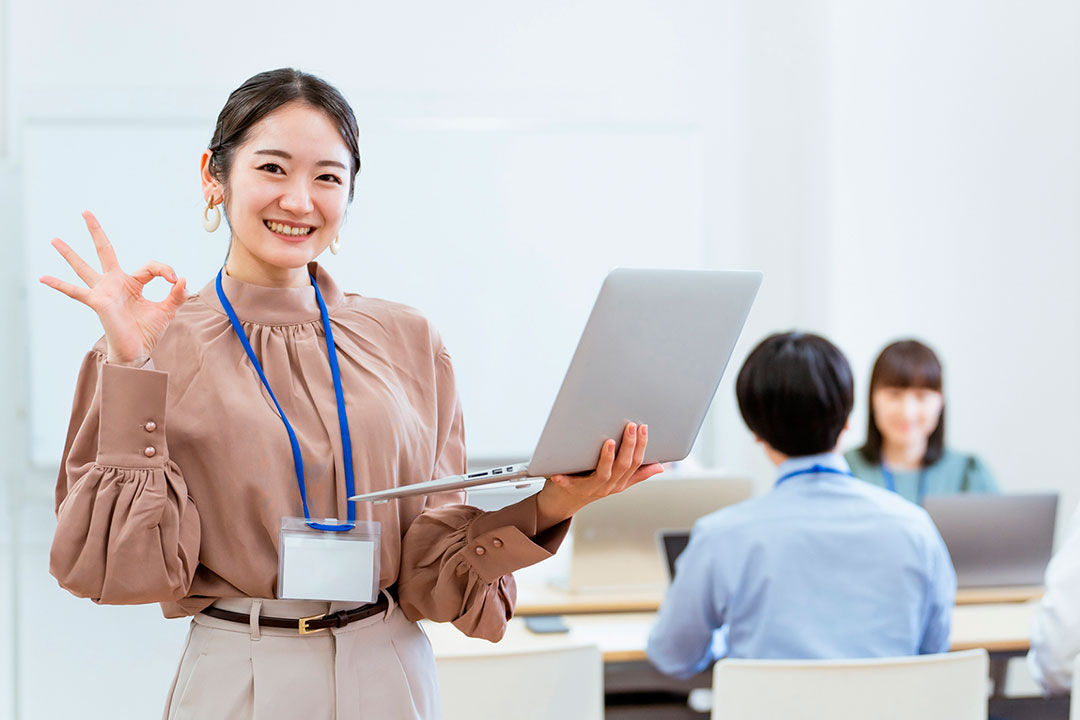 株式会社KG情報 管理本部経理事務〔土日祝休み〕画像|S