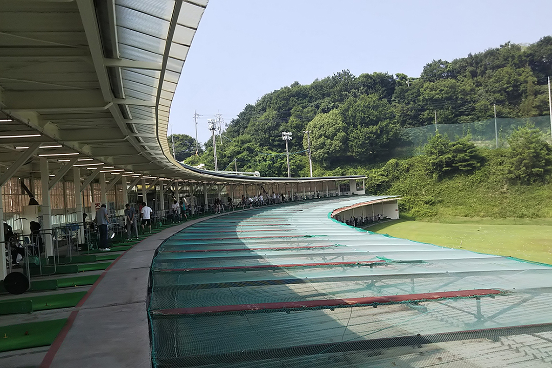 倉敷ゴルファーズゴルフ練習場でのボール回収スタッフ〔未経験者OK〕画像|S