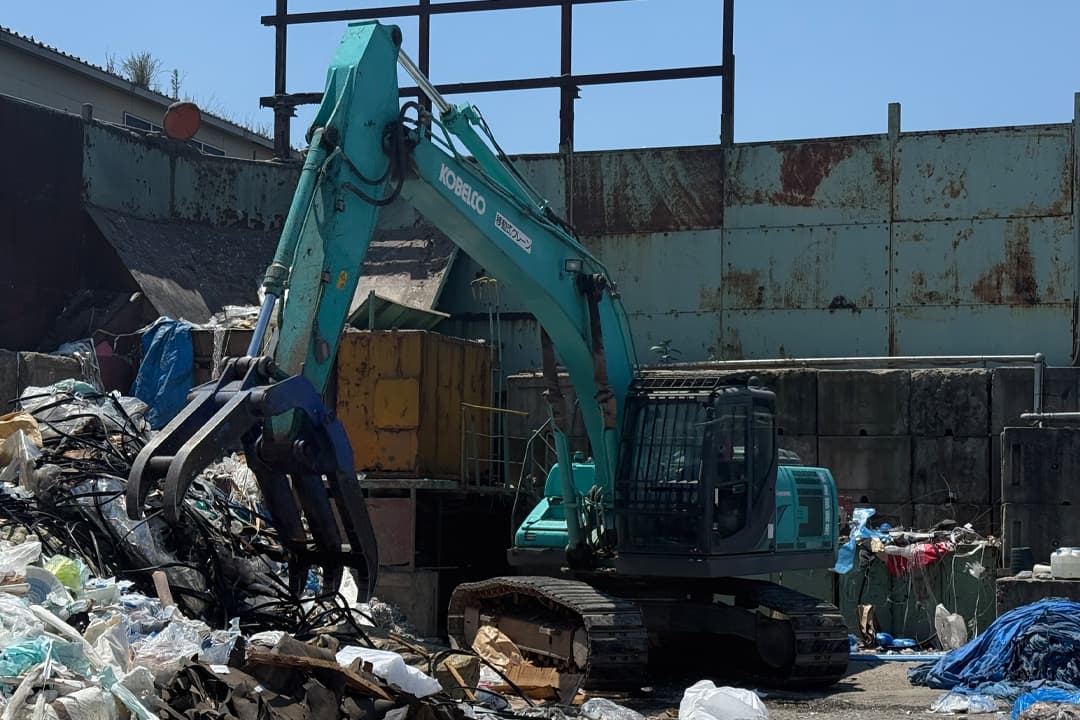 株式会社東部開発リサイクル工場内作業員〔日勤のみ/資格なくてもOK〕画像